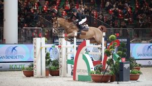 Numeri da record per Fieracavalli: più di 140mila i visitatori da 60 Paesi e 700 le aziende espositrici