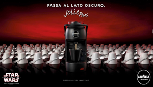 Lavazza e Armando Testa celebrano il nuovo episodio della saga Star Wars con la speciale Jolie Plus
