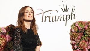 Julianne Moore protagonista all’evento di lancio della collezione ‘Florale By Triumph’