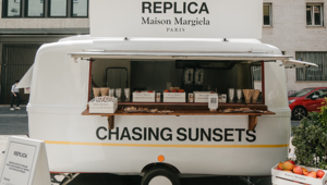 Jungle firma l'outdoor esperienziale di Maison Margiela a Milano per il debutto della nuova fragranza Chasing Sunsets