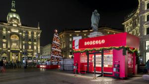La comunicazione natalizia di Boscolo Tours a Milano va oltre il centro. Installazione in Piazza Cordusio e luminarie in periferia
