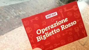 Just Eat lancia 'Operazione Biglietto Rosso': caccia al tesoro con indizi social a Bologna e Pisa. Firmano BCube e Spencer&Lewis