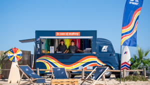 K-Way vola in Portogallo con Leonardo Fioravanti per il MEO Rip Curl Pro 2026: al via l'attivazione con truck esperienziale e capsule collection