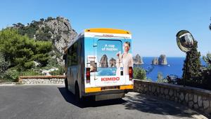 Kimbo prosegue la campagna di comunicazione sui bus ATL con testimonial Serena Autieri