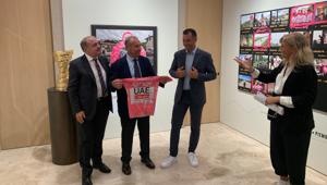 Faema lancia con Leica Camera Italia la mostra fotografica "Il Sabato Rosa del Villaggio" e si prepara a festeggiare gli 80 anni nel 2025 con un ricco palinsesto di iniziative dedicate. Possibili consultazioni all'orizzonte e budget in crescita