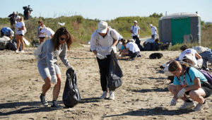 Ri-Party-Amo, progetto nato dalla collaborazione fra WWF Italia, Intesa Sanpaolo e Jova Beach Party arriva a Roseto degli Abruzzi