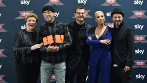 On air dal 24 ottobre i Live di X Factor 2019 con Malika Ayane, Mara Maionchi, Samuel e Sfera Ebbasta. Main Partner Intesa Sanpaolo