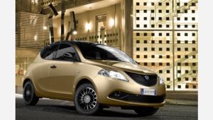 Debutto all'insegna dello stile per la nuova Lancia Ypsilon Monogram. Armando Testa firma la campagna
