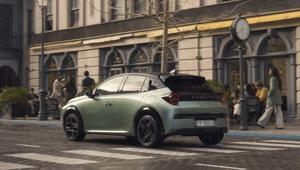 Nuova Lancia Ypsilon: on air lo spot dell'agenzia 777 girato a Cinecittà World