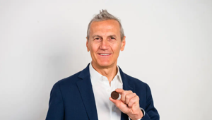 Lavazza approva il bilancio 2025: fatturato a 3,9 miliardi e utili in crescita nonostante la volatilità delle quotazioni del caffè