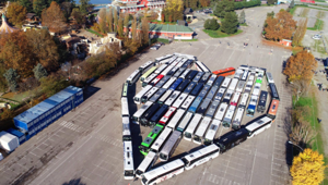 A Leolandia un flash mob di autobus disposti a cuore in segno di vicinanza e solidarietà alle vittime del Covid