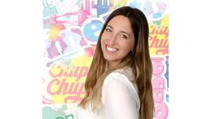 Alpenliebe porta in Largo La Foppa la campagna "Alpenliebe avvicina i cuori" con un'attivazione speciale