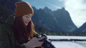 Una fotografa amante della natura protagonista del nuovo spot Levissima firmato Ogilvy &Mather Italy