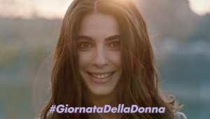 Lines e Armando Testa celebrano l'autenticità delle donne ogni giorno