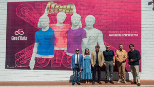 A Roma è stato inaugurato il terzo murale dedicato al Giro d'Italia firmato dall'artista Daniele Fortuna