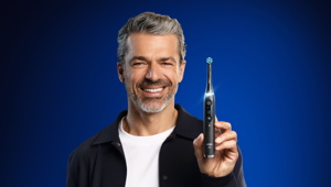 Oral-B: VML Italia firma il nuovo spot della campagna "Sorrisi Unici" con Luca Argentero