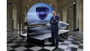 Lancia debutta nella mobilità elettrica. Nuovo logo, nuovo design e il cortometraggio "Lancia, il Nuovo Rinascimento"