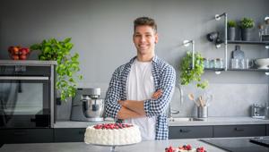 Il top creator LuCake entra nella food talent agency Zenzero