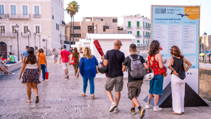 Bari: al via la sesta edizione di "Lungomare di Libri" in sinergia con il Salone del Libro di Torino
