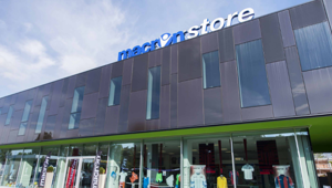 Macron e lo sport ravennate, un legame che dura da 10 anni