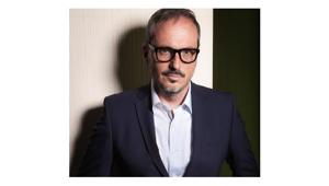 Polizia di Stato e Unieuro insieme per il #cuoriconnessi contro il cyberbullismo. L'insegna prepara l'adv per il Natale