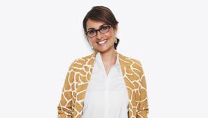 Hearst trasforma Elle in un settimanale, con Maria Elena Viola direttrice. Gioia! chiude i battenti