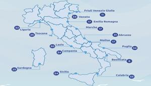 Centinaia di volontari in spiaggia per la campagna 'Ma il mare non vale una cicca?' di Marevivo e JTI