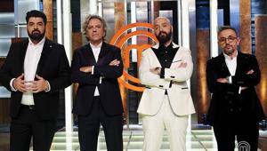 Su TV8 e Cielo una programmazione dedicata al Natale con contenuti esclusivi e cinema. Previsti sconti diversificati dei listini stagionali dal -10% al -25%