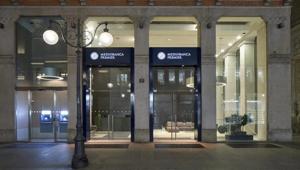 Nasce Mediobanca Premier per la gestione del risparmio delle famiglie italiane. Le Dictateur Studio firma la campagna pianificata da Havas Media