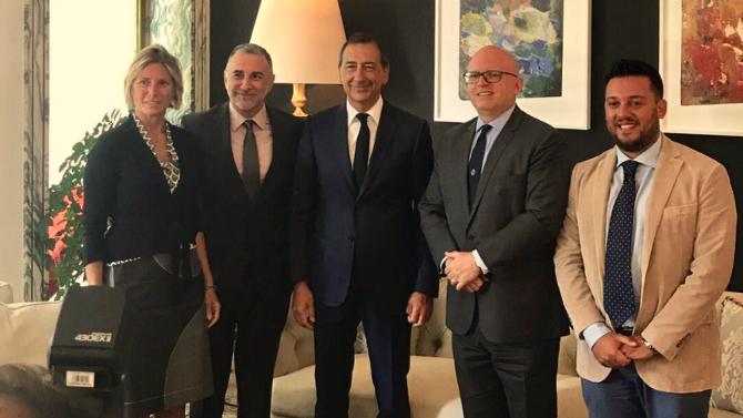 Milano si candida ad ospitare la Convention del Turismo Gay