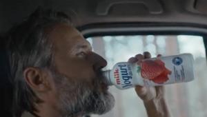 Auge firma il nuovo spot e il nuovo sito di Milk. Pianifica Omd