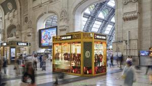 AC Milan apre un nuovo pop-up store rossonero nella stazione di Milano Centrale