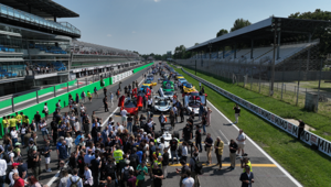 Al via la quinta edizione del MIMO all'Autodromo di Monza: fari puntati su supercar, anteprime mondiali e mobilità elettrica