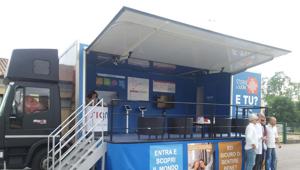 È partito il tour ‘Vieni a Sentire!’ di Signia. L’iniziativa prevede 14 tappe in 12 città ed è realizzata con il supporto del Medium Truck di Modo Promotion