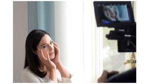 FCB Milan porta on air la bellezza senza età di Monica Bellucci nella nuova campagna Nivea