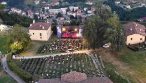 Torna 'Mont'Alfonso sotto le stelle': oltre un mese di spettacoli in Garfagnana con i big della musica e della comicità italiana