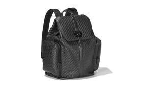 Montblanc lancia “What Moves You, Makes You”, la campagna creata dall'agenzia Wieden+Kennedy Amsterdam che vede come protagonisti Cillian Murphy e Peggy Gou