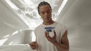 On air il nuovo capitolo della piattaforma creativa Müller Mix che sceglie per la prima volta una figura maschile come protagonista. Firma RED Robiglio & Dematteis