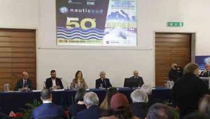 Al via, alla Mostra d’Oltremare di Napoli,  la cinquantesima edizione di Nauticsud. Su oltre 53mila mq saranno esposte oltre 600 imbarcazioni