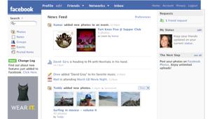 Facebook festeggia dieci anni di News Feed: più di 1,7 miliardi di persone connesse
