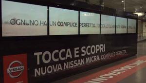 La nuova Nissan Micra domina la stazione Garibaldi di Milano