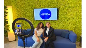 Nivea lancia il profilo TikTok Italia per ampliare il proprio pubblico e raggiungere i giovani consumatori della Gen Z e fa il suo ingresso nello Shop. Progetto di OMD e BrandOn
