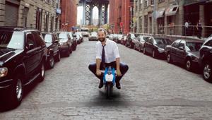 Fabio Volo interpreta se stesso nella nuova serie 'UNtraditional' sul canale Nove