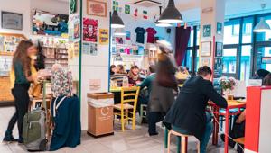 Meet & Play: Ostello Bello Duomo ospita tre appuntamenti pomeridiani riservati a giocatori e giocatrici curiosi per provare e far provare giochi e videogiochi progettati da giovani autori e autrici