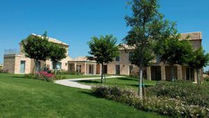 Bros Manifatture presenta Officine del Sole, la tenuta di proprietà dedicata ad atttività ricettive e ristorative