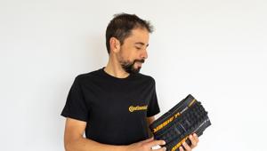 L'ultracyclist Omar Di Felice è il nuovo testimonial Continental per la sicurezza stradale