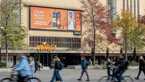 Displayce e TikTok uniscono le forze: le campagne mobile sbarcano anche nel DOOH in Europa