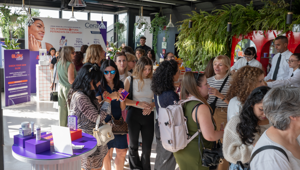 Skincare, soft clubbing e nuovi linguaggi per incontrare le community: CeraVe sperimenta alla Milano Beauty Week il Glow Club, format esperienziale targato Everlab Skincare, soft clubbing e nuovi linguaggi per incontrare le community: CeraVe sperimenta alla Milano Beauty Week il Glow Club, format esperienziale targato Everlab