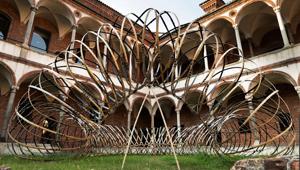 Alla Milano Design Week "Bamboo (竹) Ring :|| “Weaving a Symphony of Lightness and Form”, l'installazione multisensoriale realizzata da OPPO con l'architetto Kengo Kuma