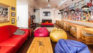 È a Lisbona il miglior ostello del mondo. Lo dice Hostel World